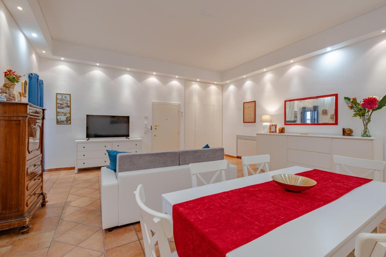 Ele Suites Pantheon Rome Exterior photo