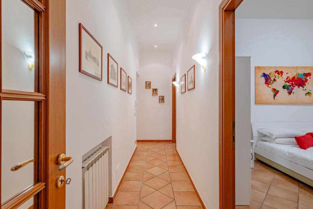 Ele Suites Pantheon Rome Exterior photo